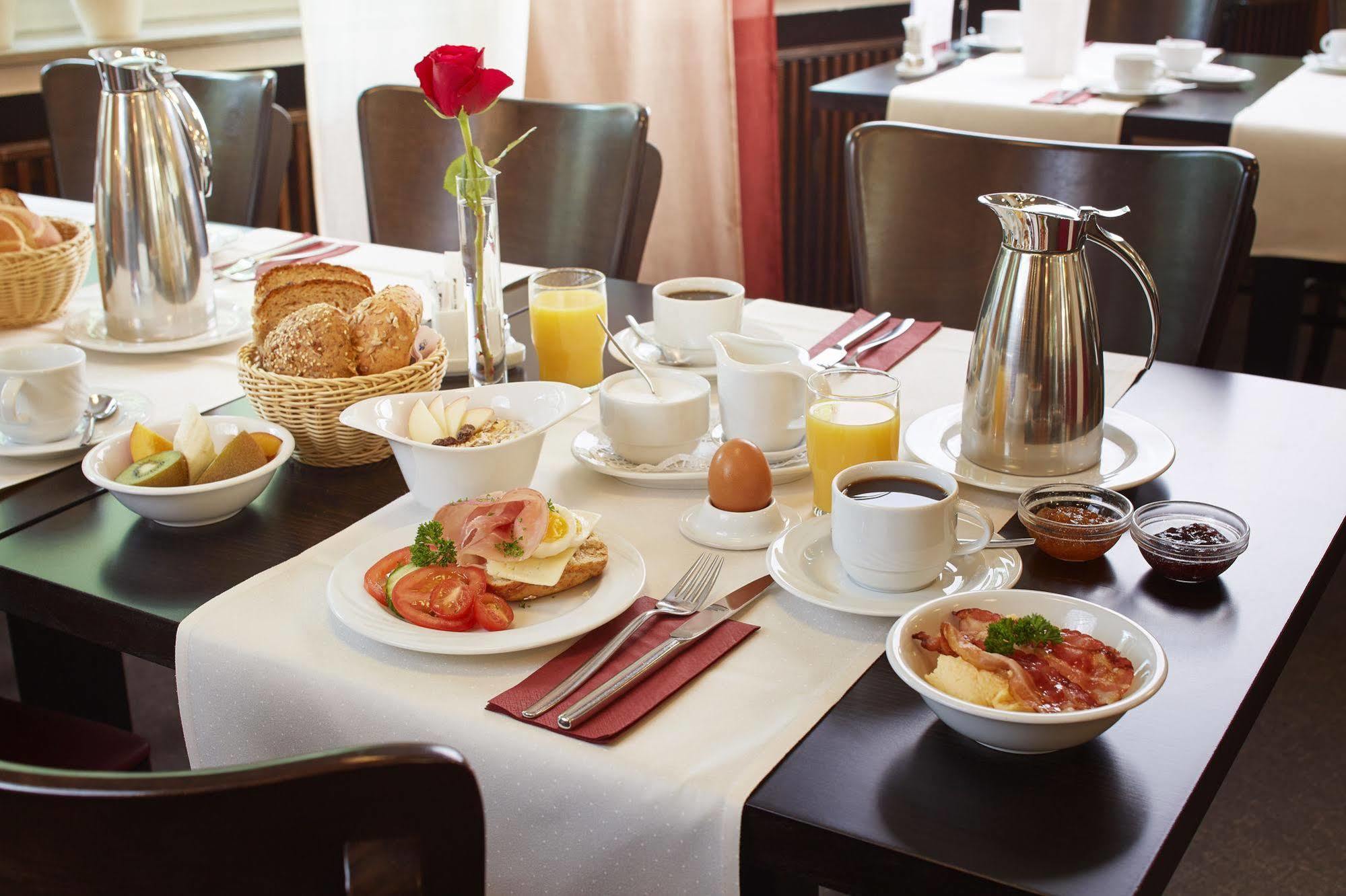 In Via Hotel Paderborn Ngoại thất bức ảnh